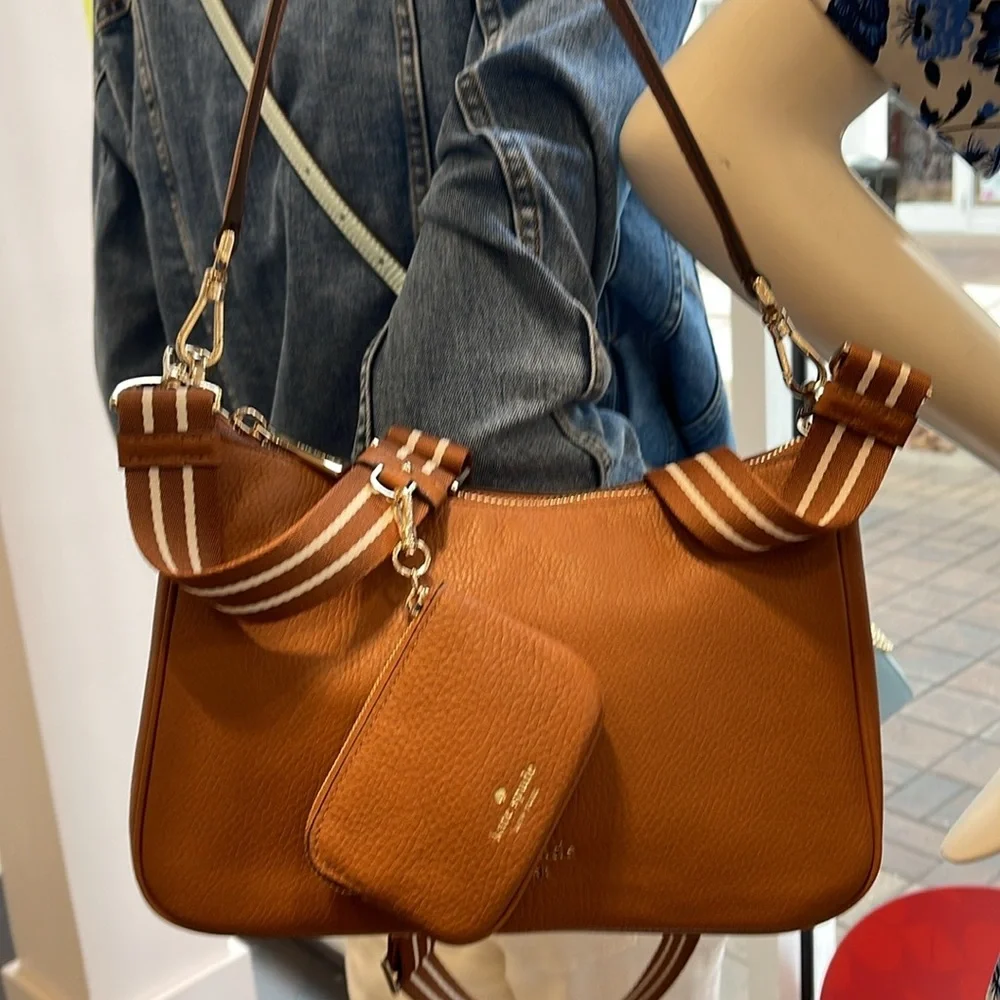 Kate Spade Rosie Shoulder Bag With Tech Attachment AirPod 
Warm Gingerbread 
NWT - Picture 11 of 16